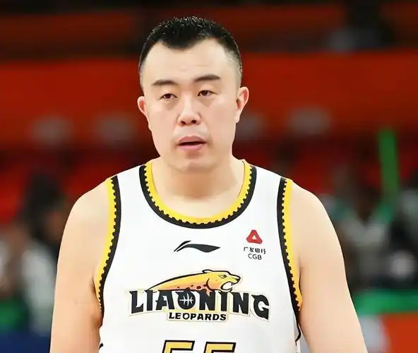 开云体育官网-喊话想打球了，韩德君复出？CBA规则曝光，谁注意大韩的表态|赵继伟|辽宁男篮|鄢手骐|退役|球迷_新浪体育_新浪新闻